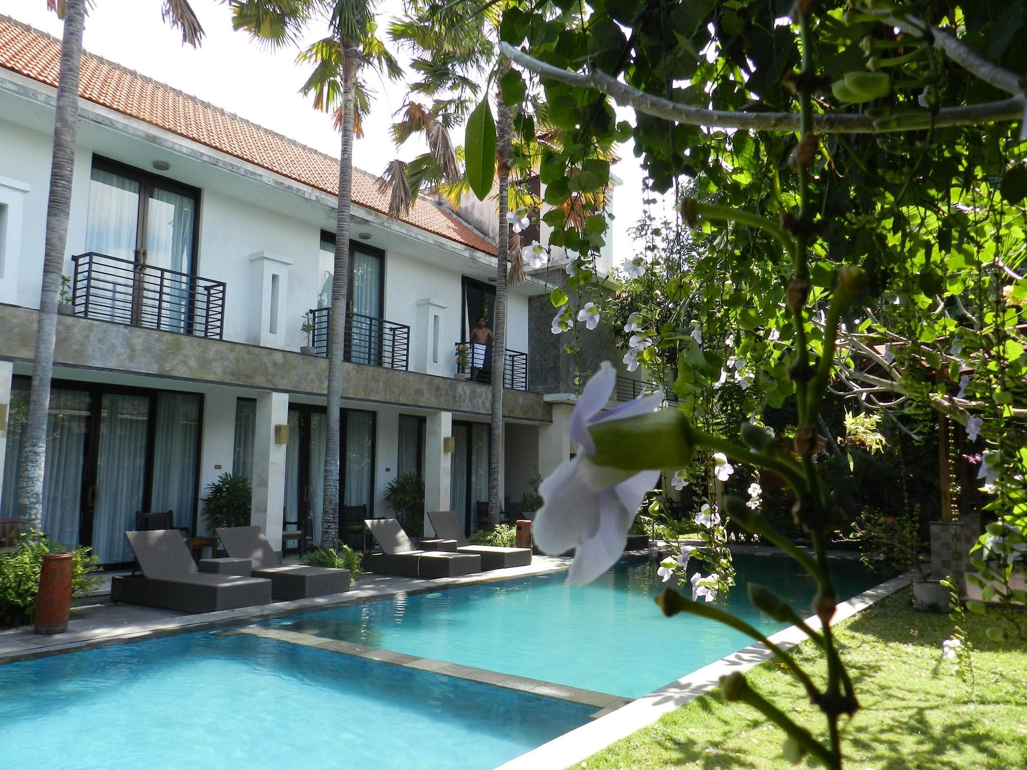 Puri Maharani Boutique Hotel Denpasar Esterno foto