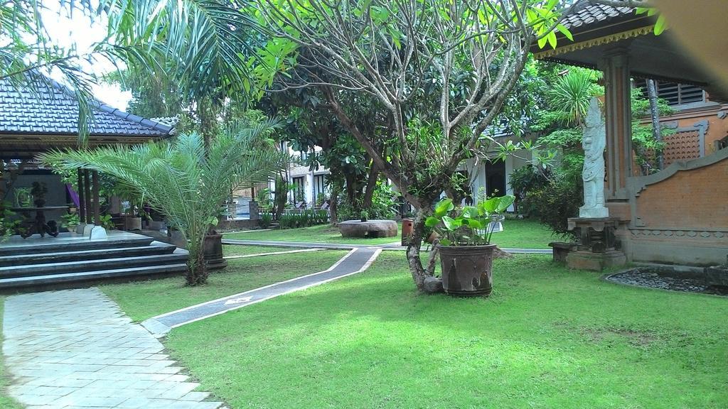 Puri Maharani Boutique Hotel Denpasar Esterno foto