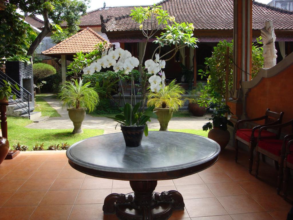 Puri Maharani Boutique Hotel Denpasar Esterno foto